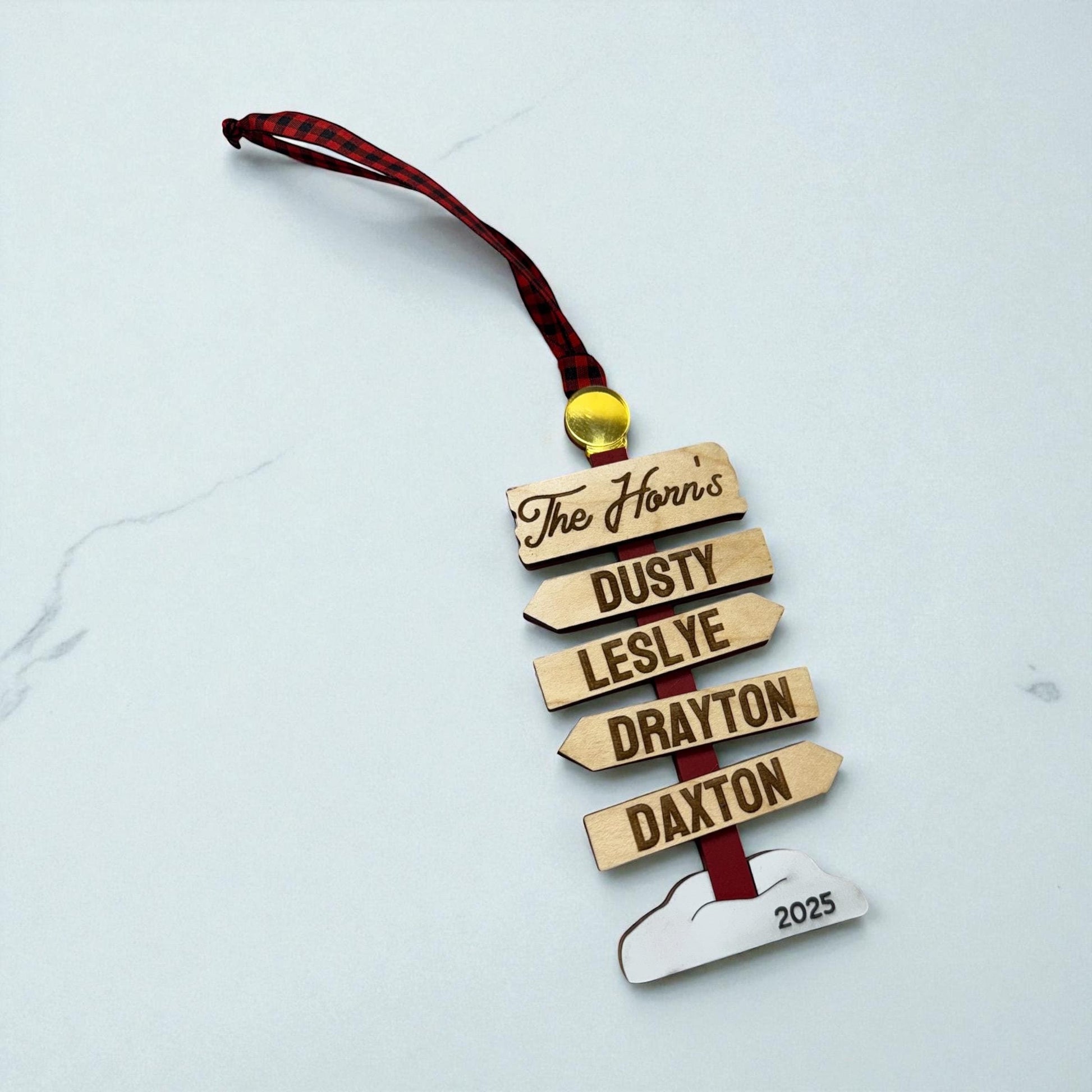 Custom Family Signpost Ornament | Personalized Family Christmas Ornament | Personalized Grandchildren Christmas Ornament
