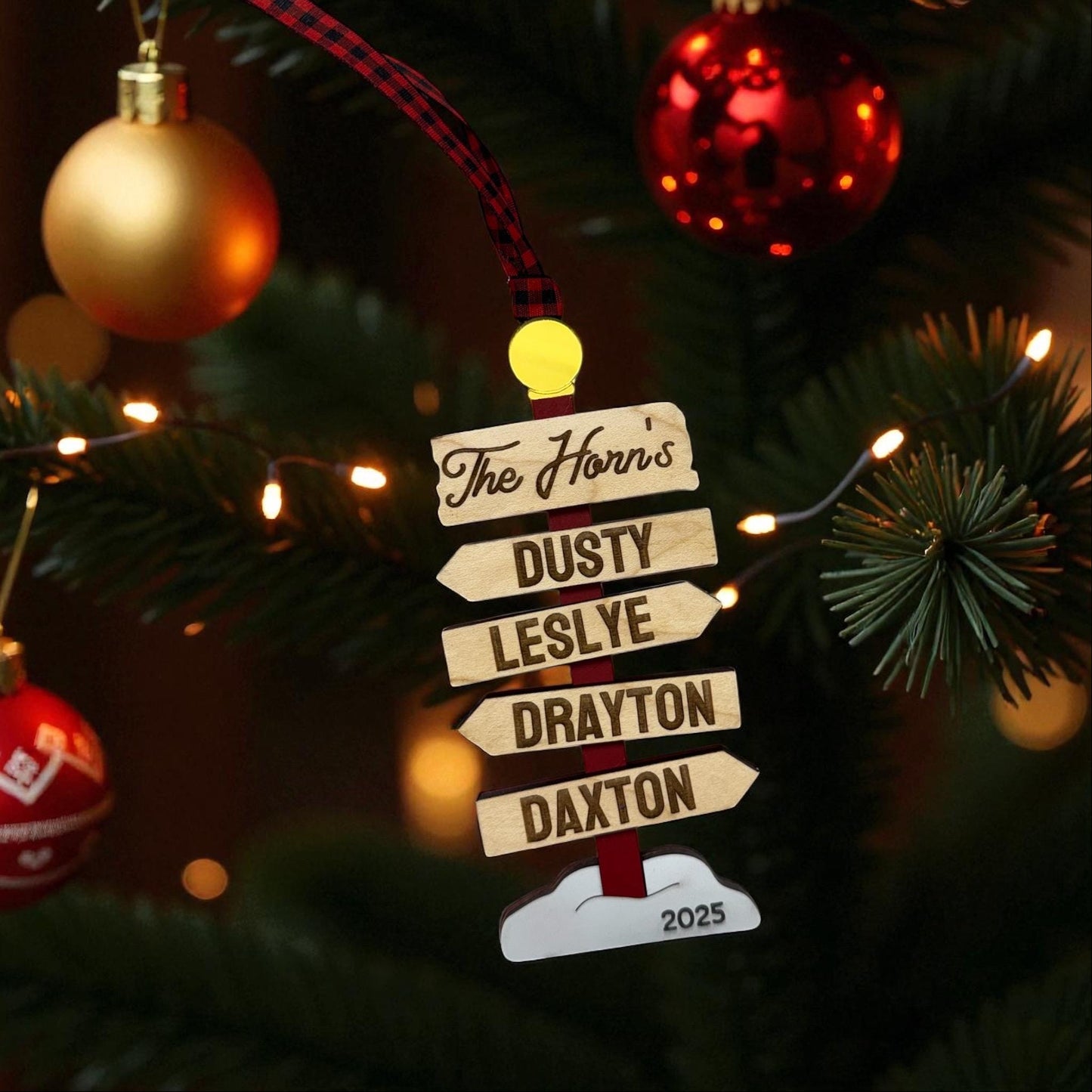 Custom Family Signpost Ornament | Personalized Family Christmas Ornament | Personalized Grandchildren Christmas Ornament