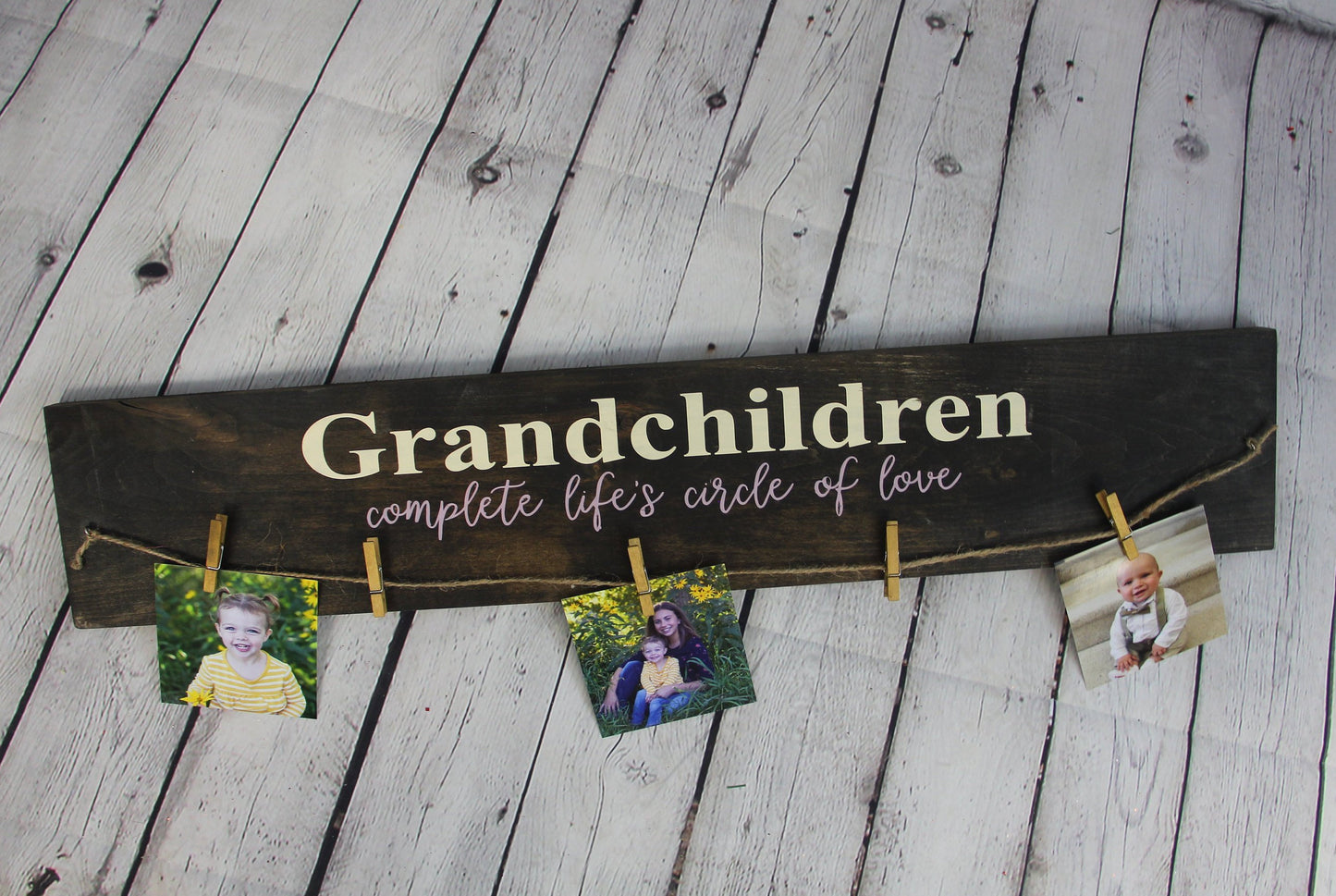 Grandchildren Complete Life's Circle of Love Photo Holder Sign | Grandparent Gift | Picture Holder | Mother's Day