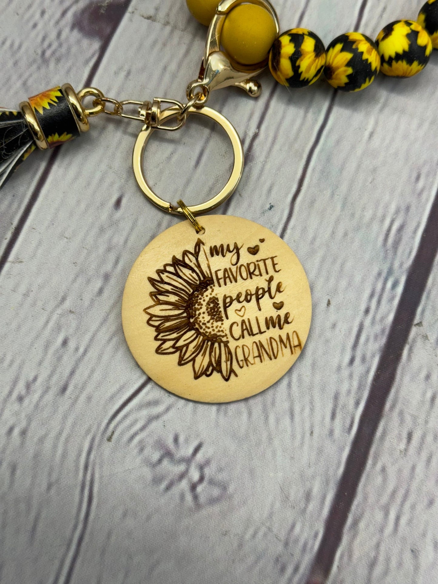 Personalized My Favorite People Call Me Grandma Beaded Wristlet Keychain | My Favorite People Call Me Mom | Mothers Gift | Aunt Gift